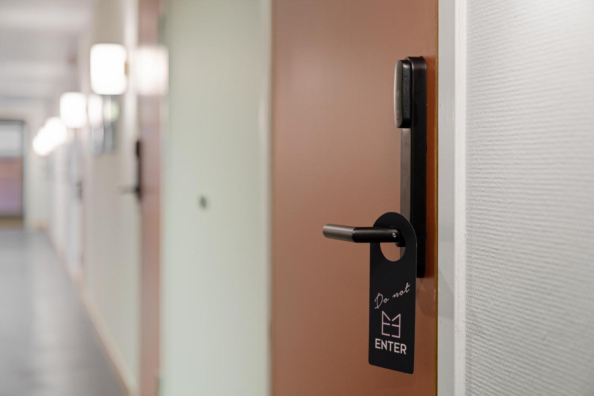 Enter St Elisabeth & 4* Tromso